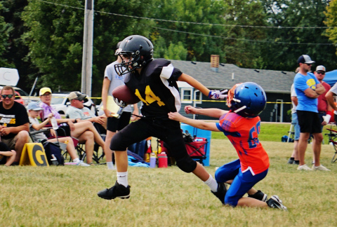  The Wolsey-Wessington Youth Football team, traveled to Parkston on Saturday, Sept. 15, 2025 to take part in a youth jamboree. Third and fourth grade team members include: Callen Carter, Ryder Krutzfeldt, Danny Waldner, Vonn Jungemann, Ben Timm, Brooks Jensen, Jax French, Kanton Moeding, Felix Sabalier, Jaxton Kunze, Aiden Wicks and Dean Carothers. (PHOTOS COURTESY ANDI FERGUSON)