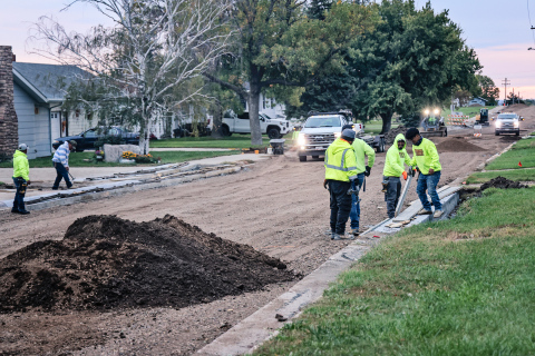 A crew from Rexwinkel Concrete works in the early morning hours placing forms in preparation for pouring curb and gutter on 2nd Street east of Barrett Avenue in Wessington Springs Monday, October 6, 2025. After weeks of delays, project engineer Brad Lawrence of Brosz Engineering said progress improved when the city contacted the contractor’s bond company, prompting the contractor to bring in additional workers and equipment to get the long-troubled street project back on track. (KRISTI HINE / TRUE DAKOTAN)