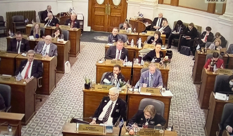 The South Dakota Senate votes whether to reconsider Senate Bill 239 on Feb. 24, 2026, in Pierre, S.D. (PHOTO: ALEXANDER RIFAAT/SOUTH DAKOTA NEWS WATCH)