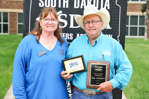 Val and Dawn Luckett were recently recognized by the South Dakota Auctioneers Association for their contributions to the auction profession. Val was inducted into the association’s Hall of Fame, while Dawn was honored for her excellence and dedication during nearly two decades of service as the organization’s executive secretary.