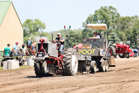 Alpena tractor pull returns Saturday