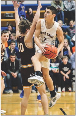 SPARTANS BOYS BASKETBALL ROUND UP