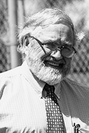 TOM DEAN, MD