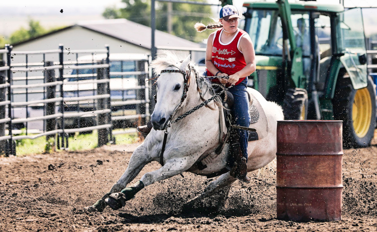 In the 1D Placings, Ella Fagerhaug swept both first (16.240) and second place (16.466).
