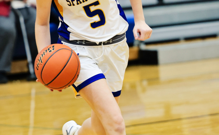 Masynn Mebius during basketball action vs Howard