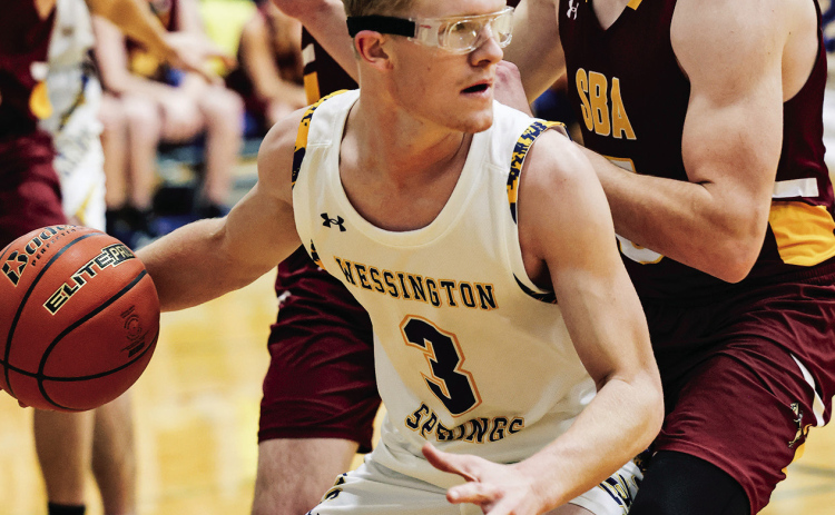 Luke Larson finished with five points during Thursday’s 64-27 victory over Sunshine Bible.