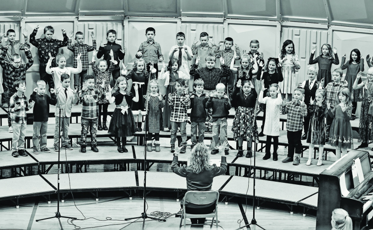 WS Elementary School Students Deliver the Gift of Music at Holiday Concert
